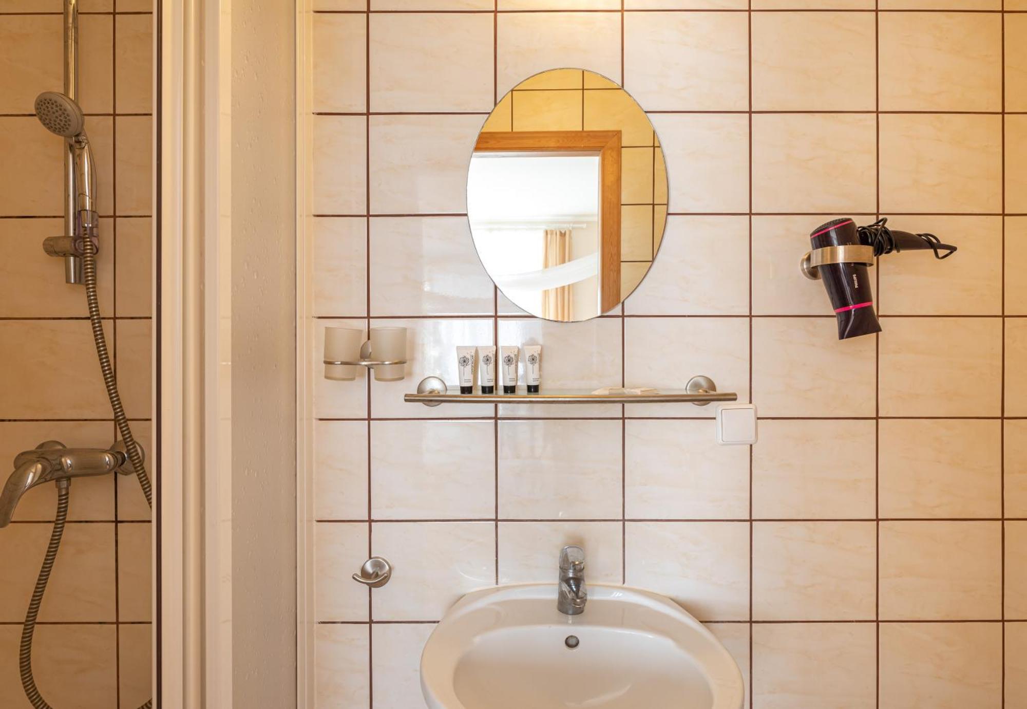 Guest House Vasara نيدا المظهر الخارجي الصورة